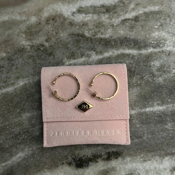Jennifer Meyer Small Hammered Hoops - Picture 3 of 6